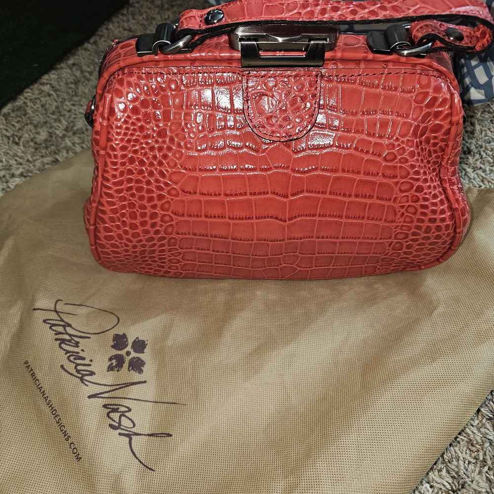 Patricia Nash Red Croc-Embossed Women's Bag